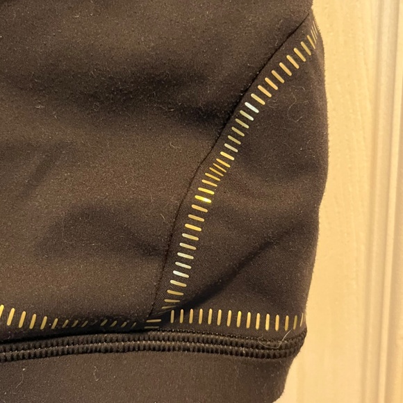 Lululemon size 6 bra top - Picture 4 of 8